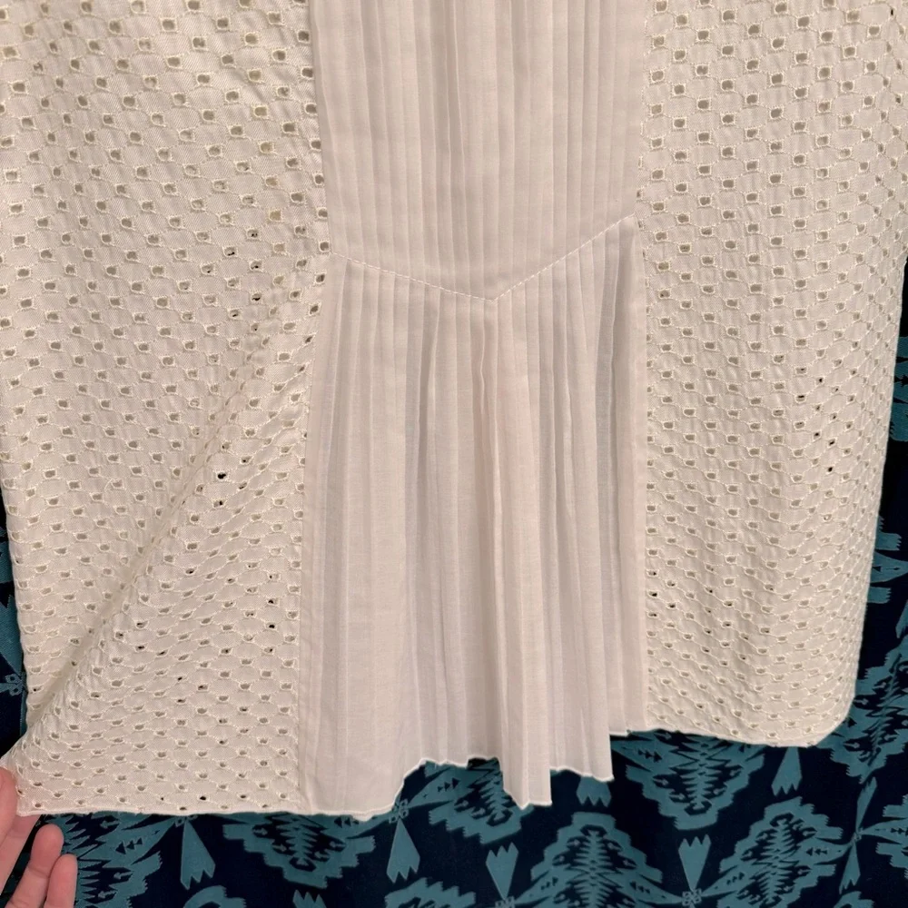 Tory Burch White Sleeveless Blouse - Picture 12 of 14